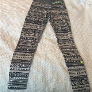 Nike Pro leggings